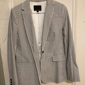 New Banana Republic Women's Seersucker Blazer *Size 6*